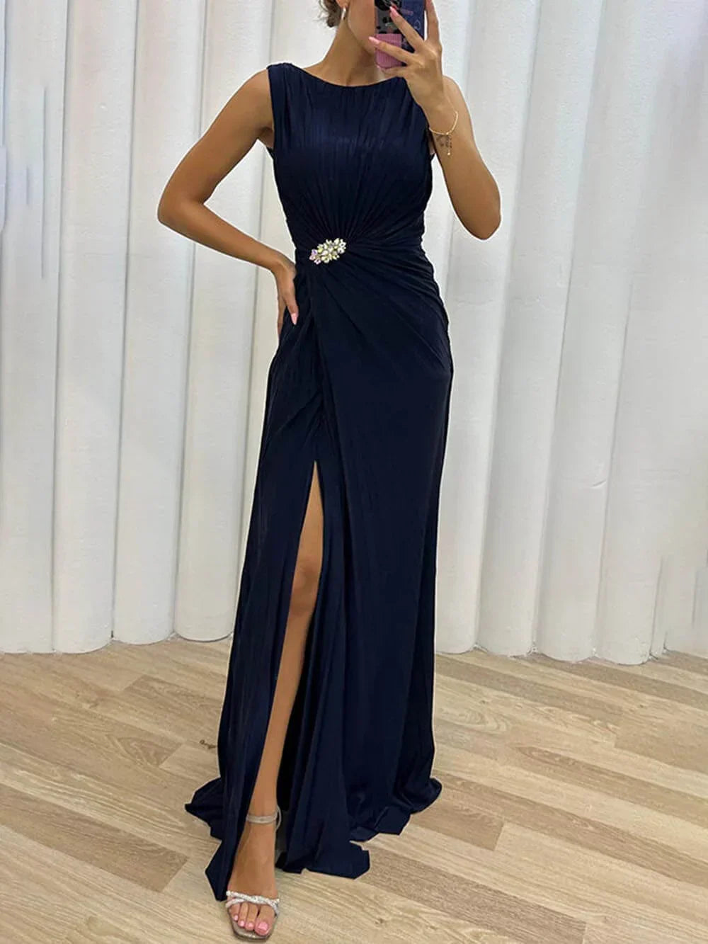 Alma – Elegant Draped Dress