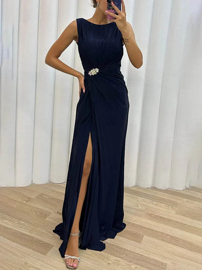 Alma – Elegant Draped Dress