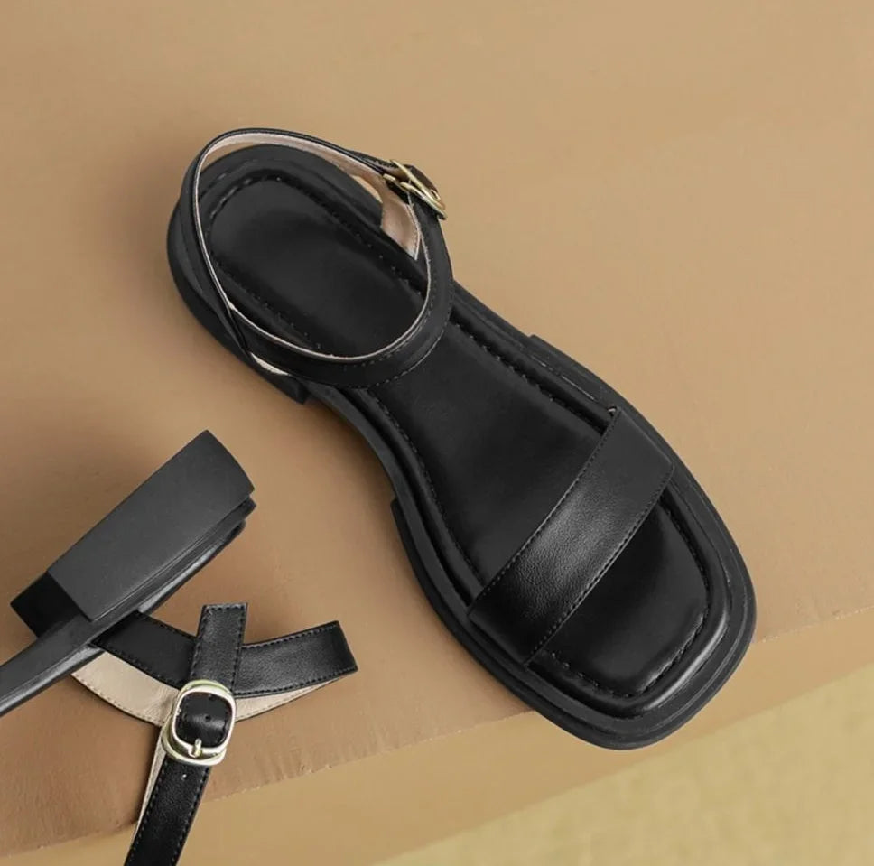 LINDSY | ELEGANT LEATHER SANDALS
