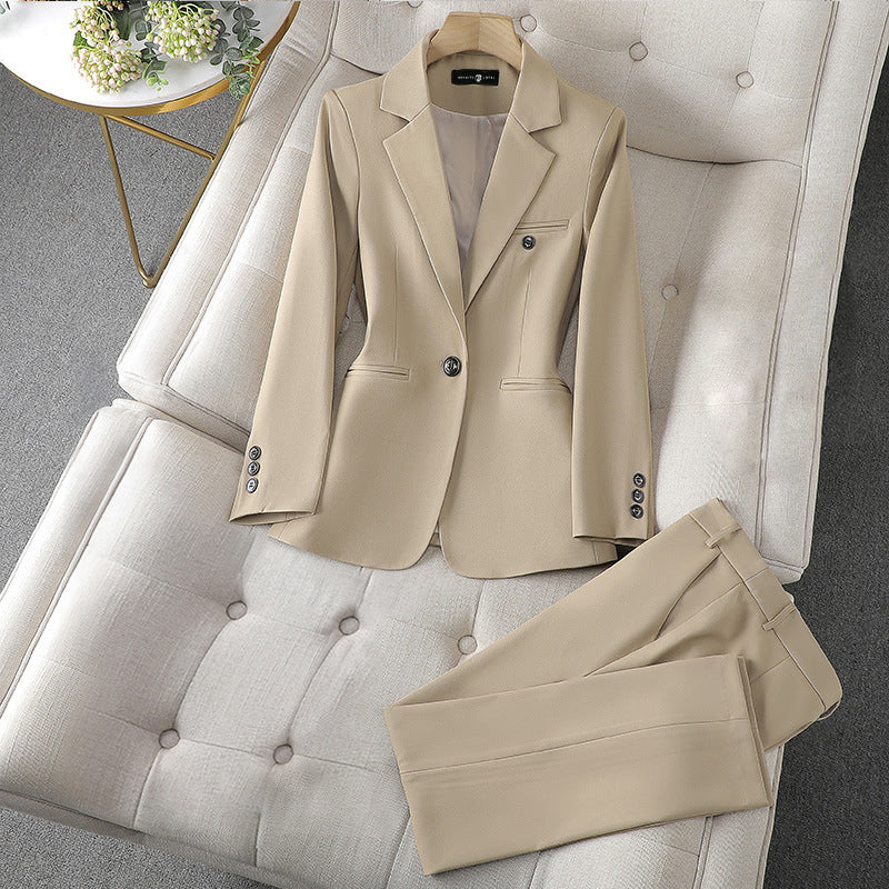 Evelyn - Chic Blazer Ensemble