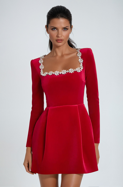 Alma – Enchanting Ruffled Romantic Dress