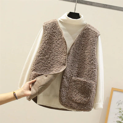 Layla™ - Versatile Chic Vest