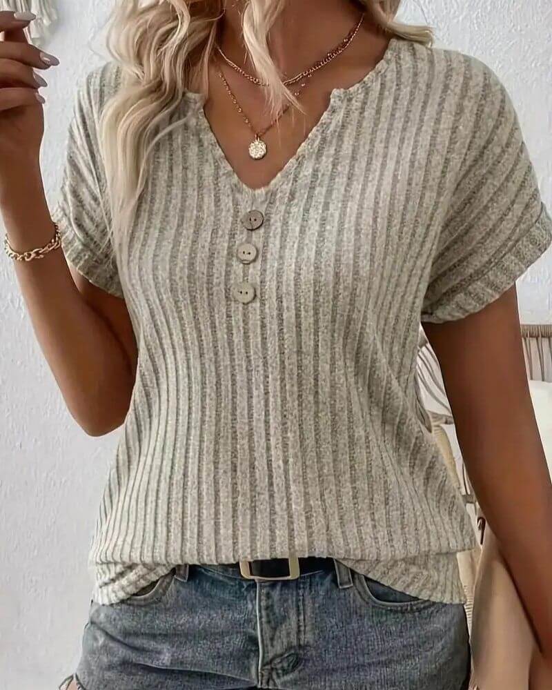 Sophie – Classic Elegance Blouse