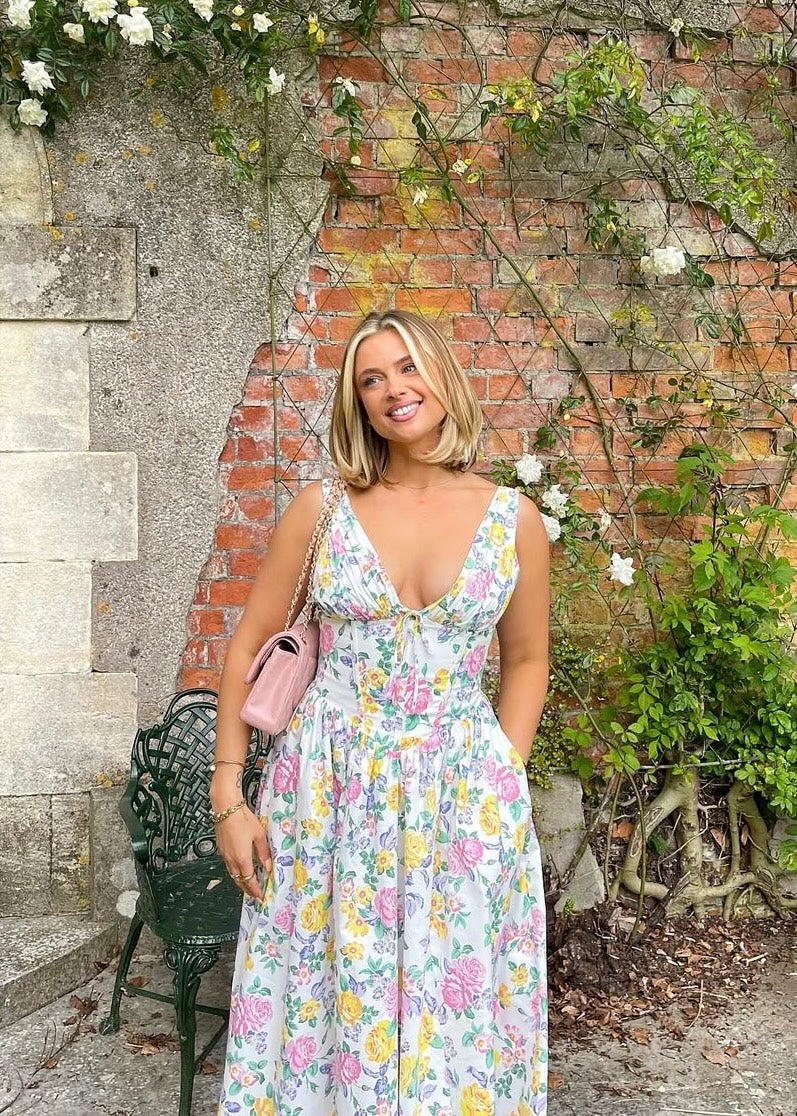 Vivian – Contemporary Resort Dress
