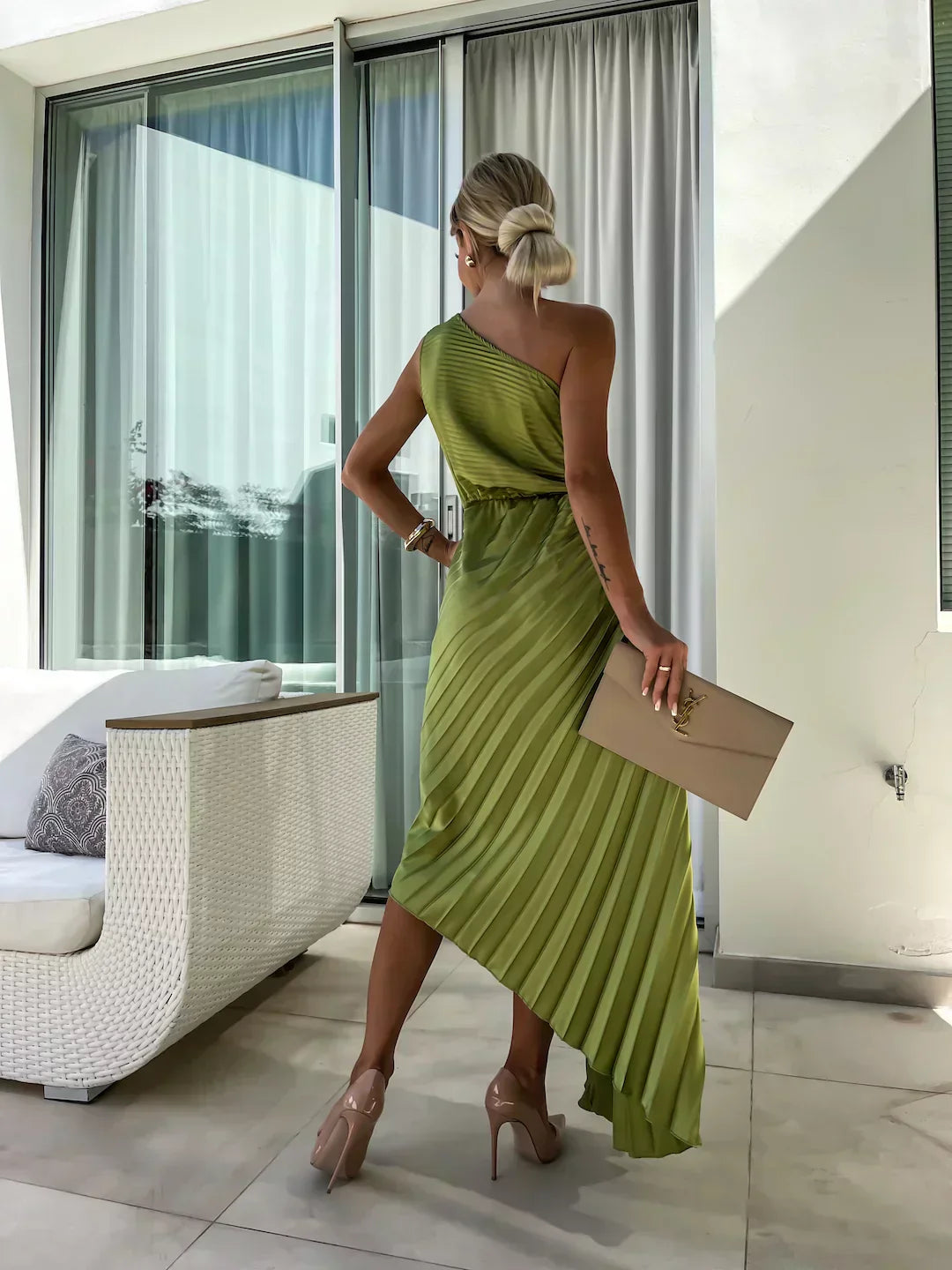 Vivian – Elegant Soft Dress for Women