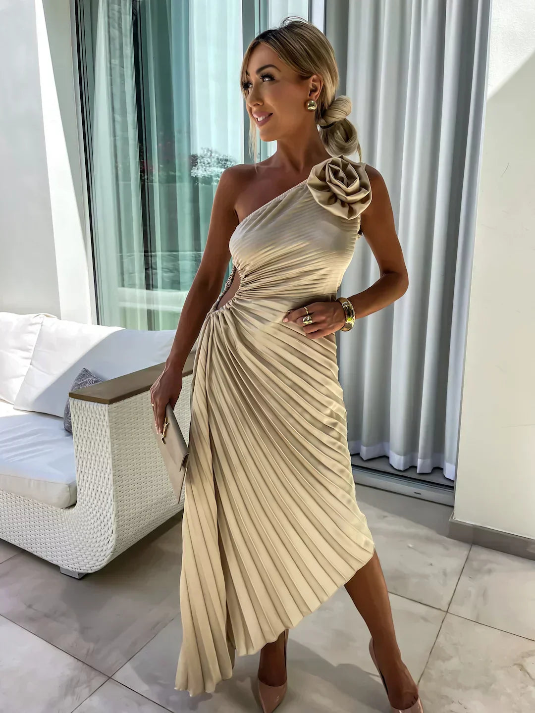 Vivian – Elegant Soft Dress for Women